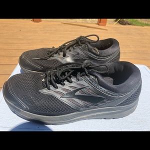 brooks addiction 13 men's shoes
